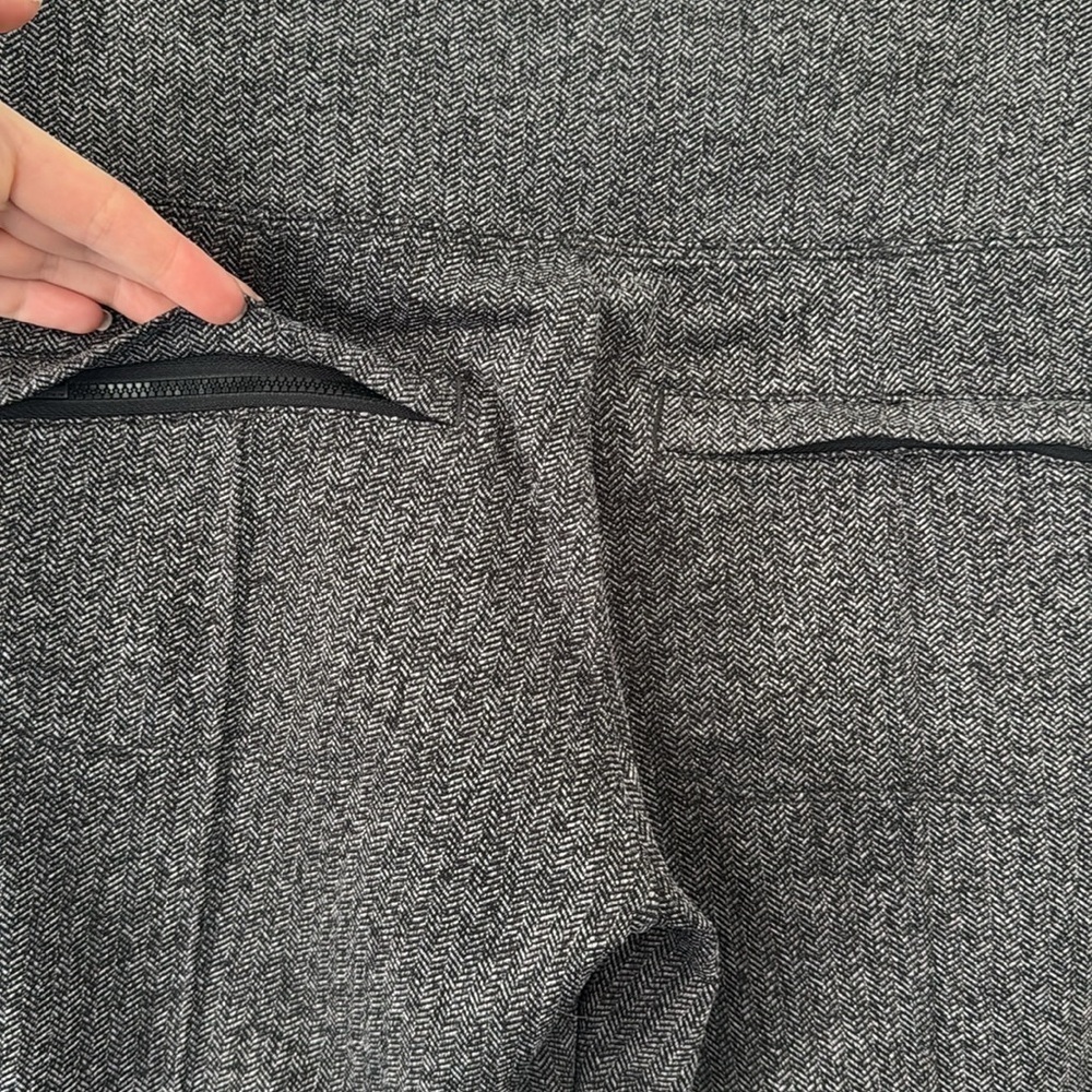 Athleta Delancey Herringbone Tight - Black / Abalone Gray - Picture 6 of 8